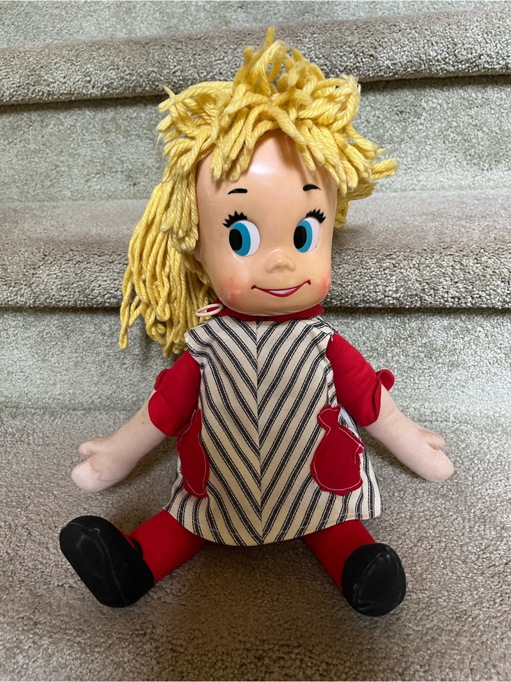 Vintage 1961 Mattel Sister Belle Talking Pull-String Blond Doll - 16"